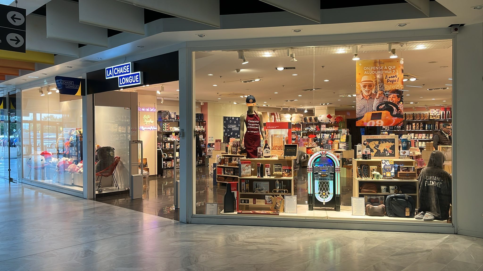 Nous sommes ravis d’annoncer l’ouverture de la nouvelle boutique La Chaise Longue.